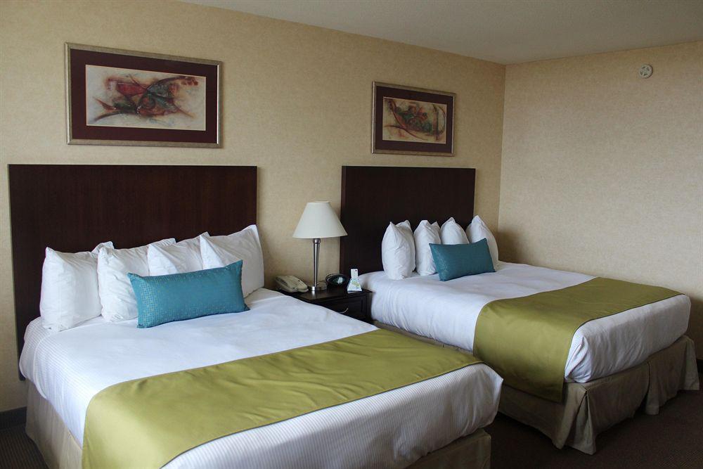Best Western Plus Durham Hotel & Conference Centre Oshawa Bilik gambar