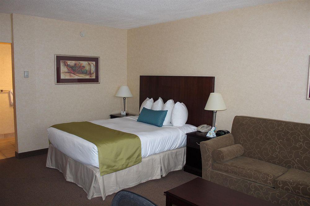 Best Western Plus Durham Hotel & Conference Centre Oshawa Bilik gambar